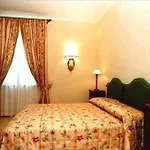 Hotell Piccola
